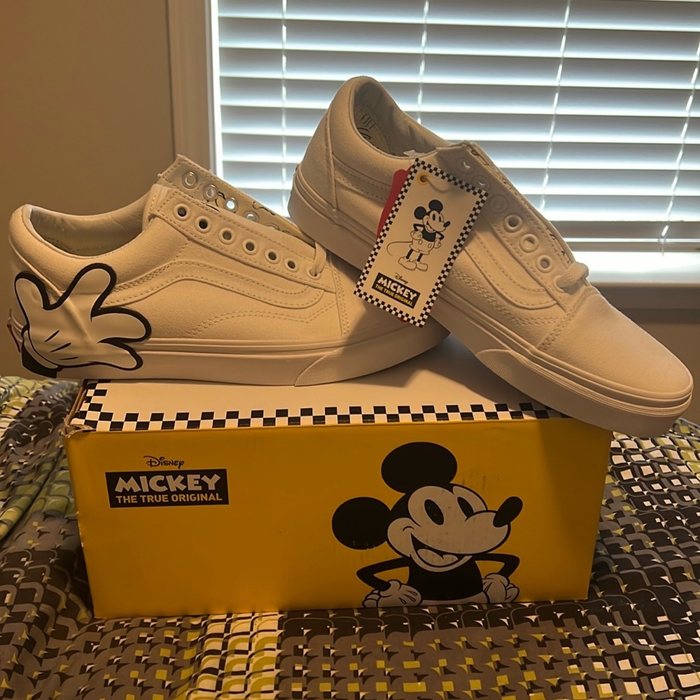Disney Old Skool Vans - NEVER WORN!